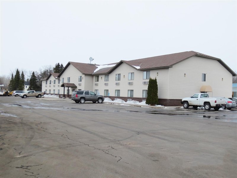 Hibbing, Minnesota hotels, motels rates, availability
