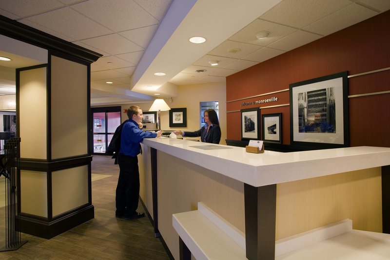 Hampton Inn Pittsburgh / Monroeville