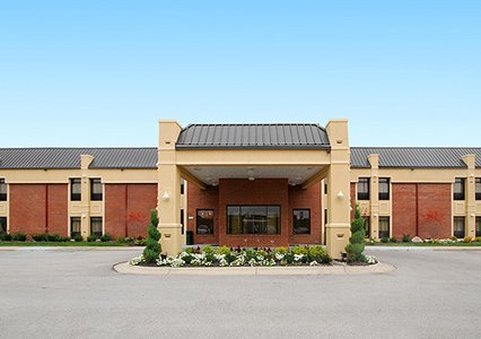 Quality Inn & Suites Greenfield I 70