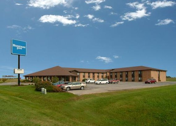 Hotels Closest to Iowa Wesleyan College - Mount Pleasant, IA.