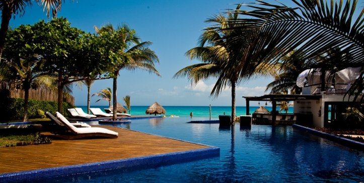 Le Reve by MIJ Beachfront Hotel