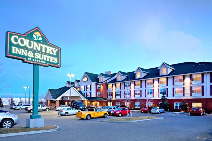 Country Inn & Suites by Radisson Calgary Airport AB