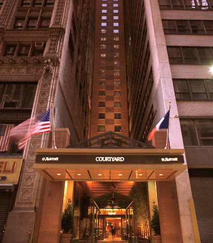 Courtyard by Marriott New York Manhattan / Times Square
