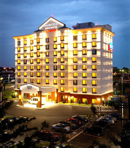 Fairfield Inn & Suites by Marriott Montreal Airport