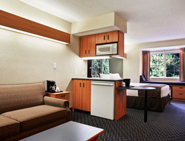 Microtel Inn & Suites by Wyndham Bethel / Danbury
