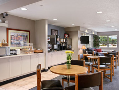 Microtel Inn & Suites by Wyndham Clear Lake