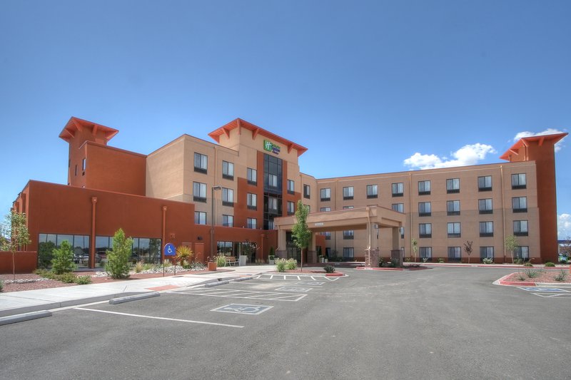 Holiday Inn Express & Suites Historic