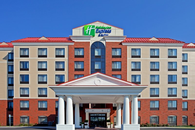 Holiday Inn Express & Suites Albany Airport Area Latham