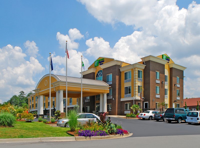 Holiday Inn Express Hotel & Suites Anderson I 85