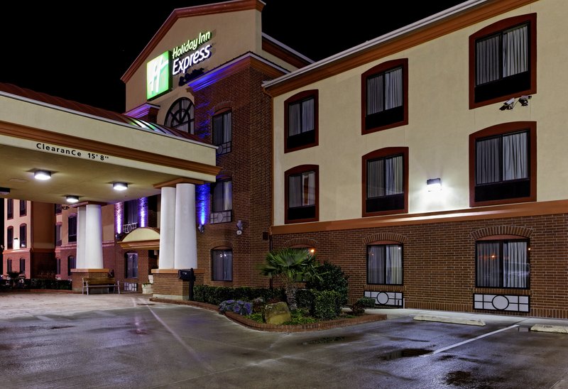 Holiday Inn Express Hotel & Suites Burleson / Ft. Worth