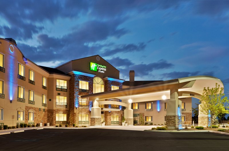 Holiday Inn Express & Suites Nampa Idaho Center
