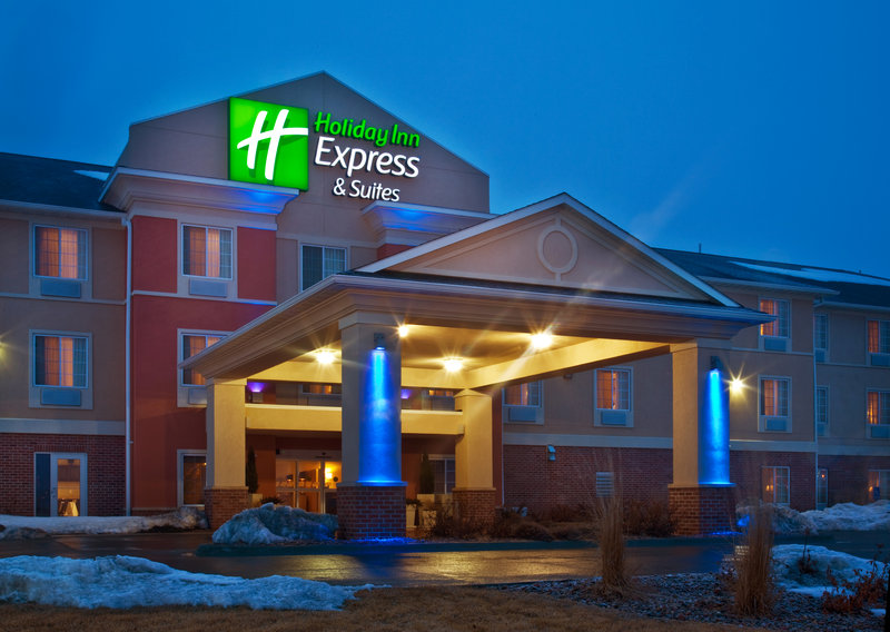 Holiday Inn Express Hotel & Suites Council Bluffs Convention Ctr