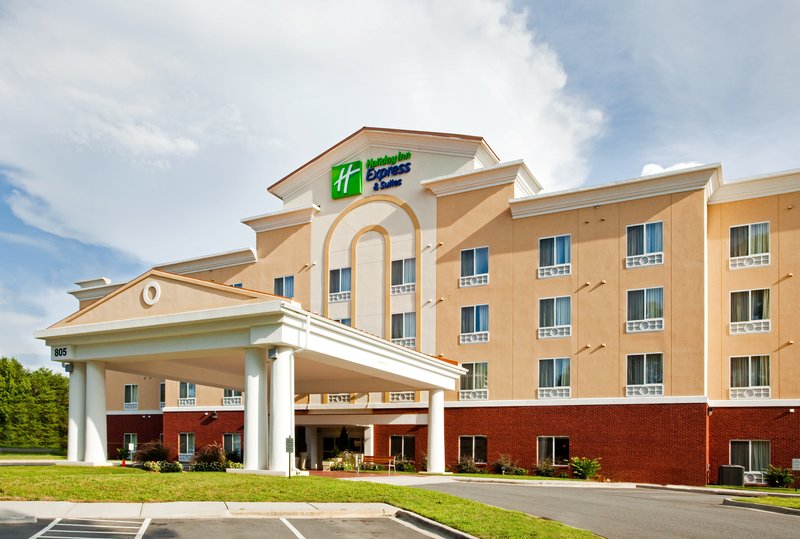 Holiday Inn Express Hotel & Suites Charlotte Arrowood