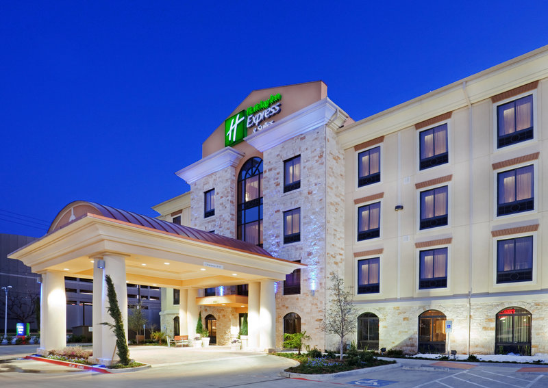Comfort Inn & Suites Dallas Medical Market Center