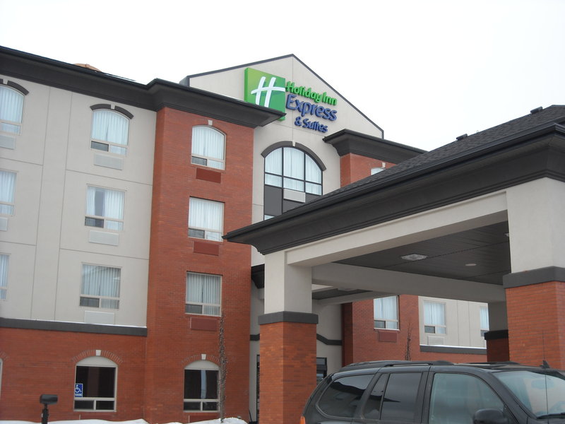 Holiday Inn Express Hotel & Suites Drayton Valley