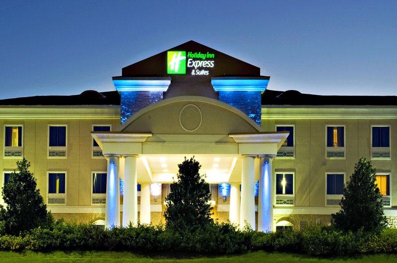 Holiday Inn Express Hotel & Suites Vernon College Area