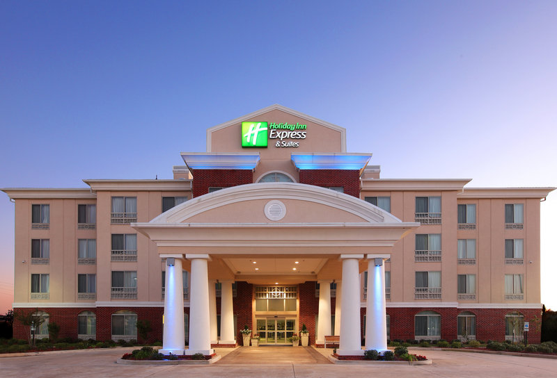 Holiday Inn Express & Suites Shreveport South Park Plaza