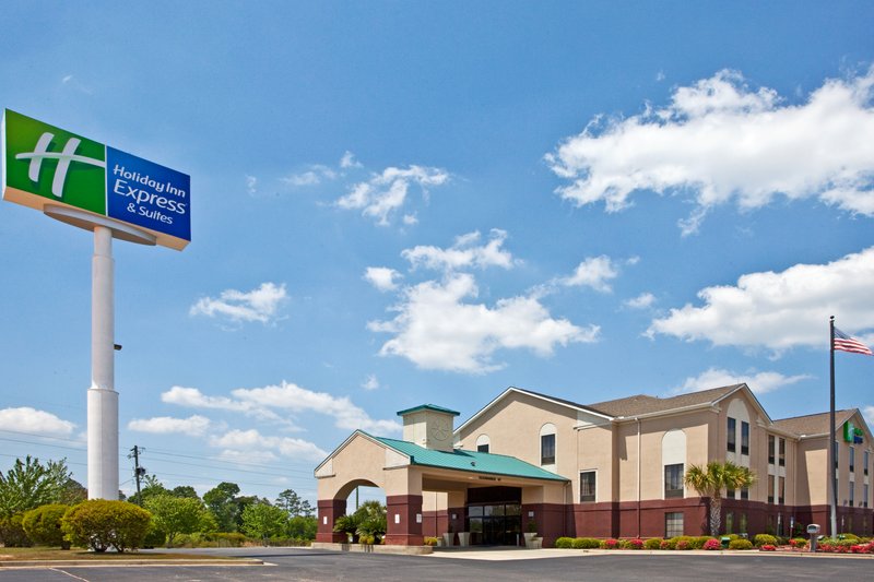 Holiday Inn Express Hotel & Suites Milton East I 10