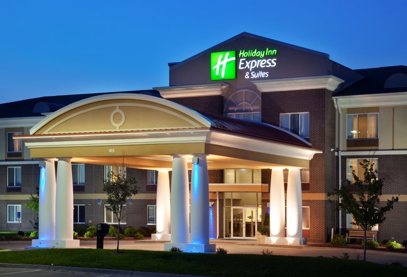 Holiday Inn Express Hotel & Suites Altoona Des Moines