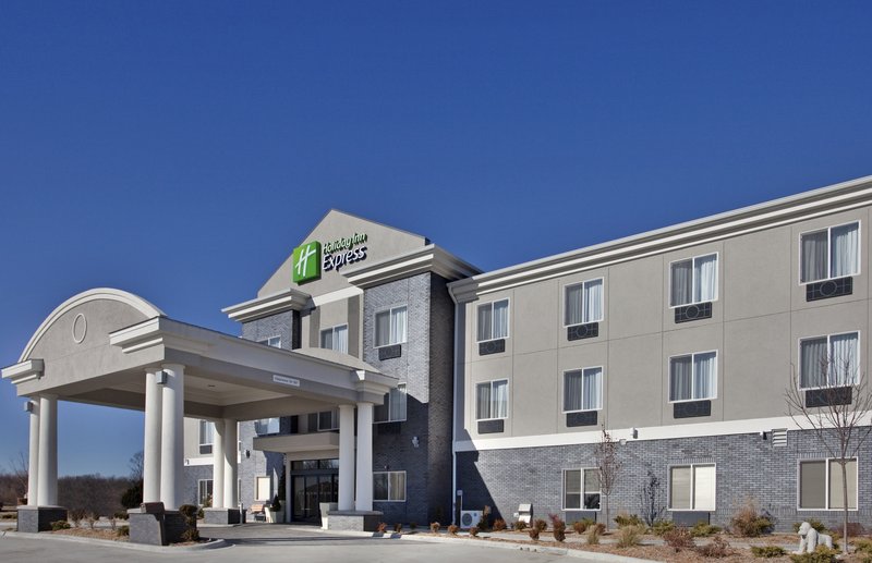 Holiday Inn Express Hotel & Suites Pittsburg