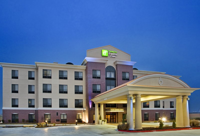 Holiday Inn Express Hotel & Suites Pryor