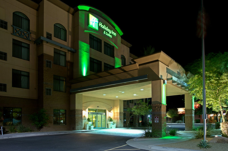 Holiday Inn Hotel Suites Goodyear