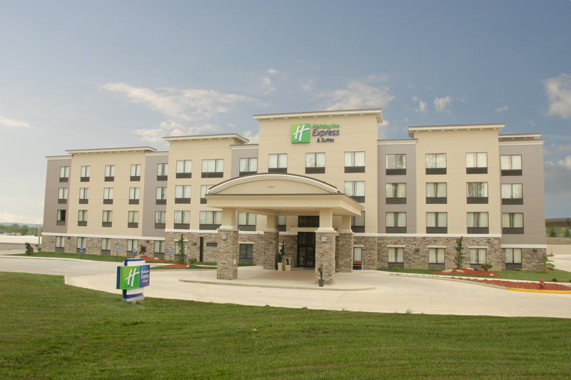 Holiday Inn Express Hotel & Suites FESTUS SOUTH ST. LOUIS