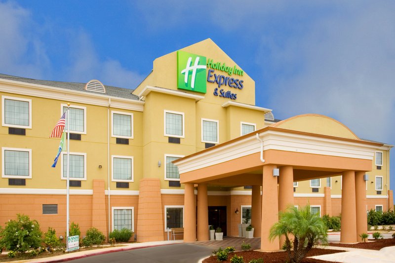 Holiday Inn Express Jourdanton Pleasanton