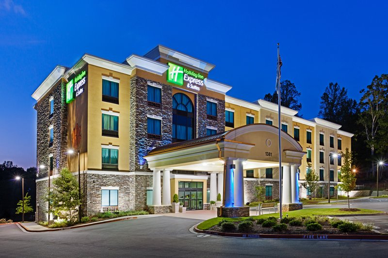 Holiday Inn Express & Suites Clemson