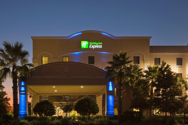 Holiday Inn Express Hotel & Suites Clearwater / Us 19 N