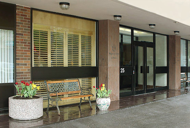 Ottawa Embassy Hotel & Suites