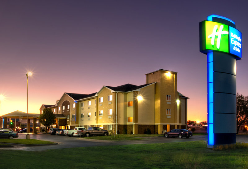 Holiday Inn Express Hotel & Suites Canyon