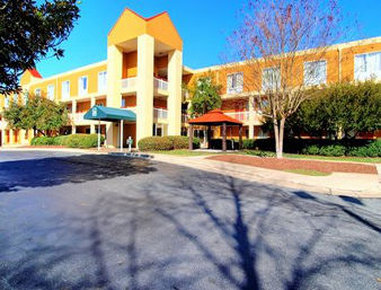 Hotels Near Durham Technical Community College Durham North