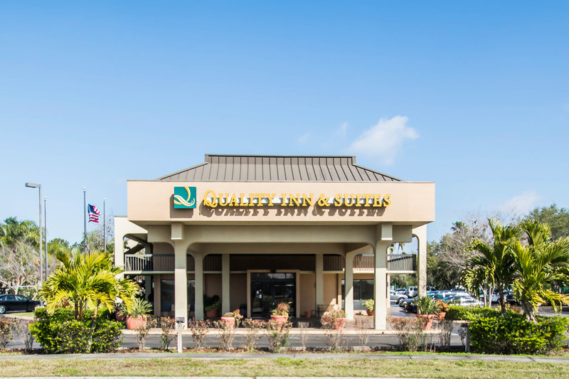 Quality Inn & Suites St. Petersburg Clearwater Airport