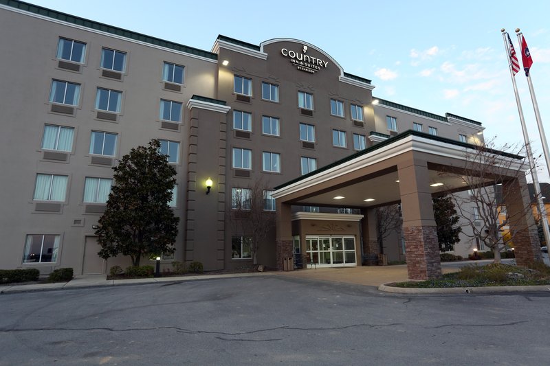 Country Inn & Suites by Radisson Cookeville TN