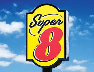 Super 8 by Wyndham Copley Akron