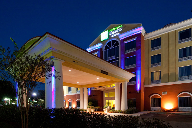 Holiday Inn Express Hotel & Suites Tampa Fairgrounds Casino