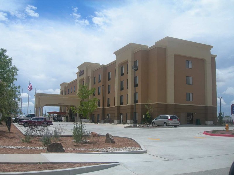 Hampton Inn & Suites Albuquerque Coors Road