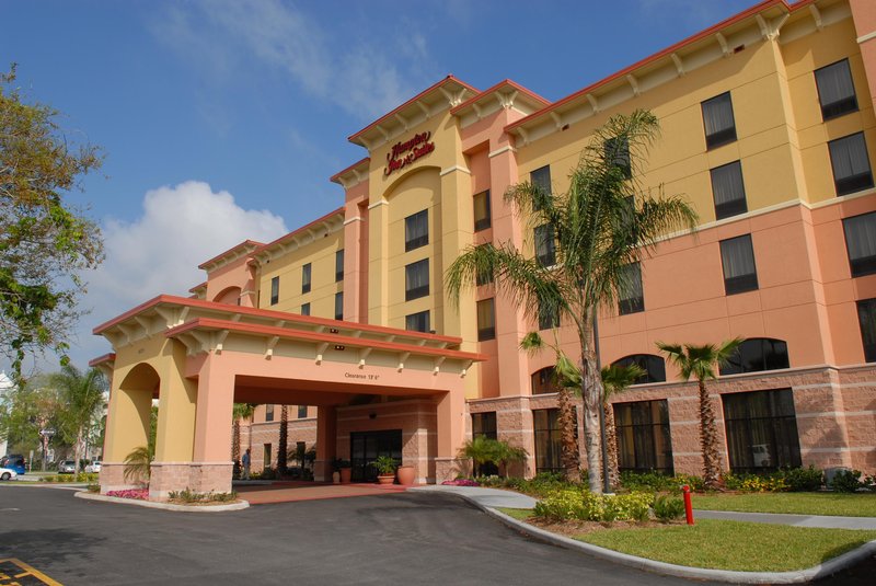 Hampton Inn & Suites Orlando / South Lake Buena Vista FL