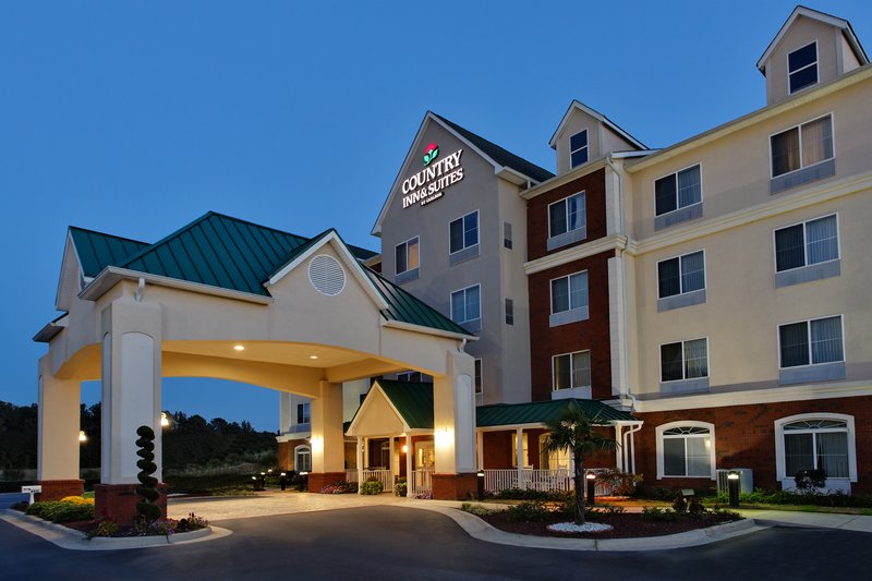 Country Inn & Suites by Radisson Wilson NC