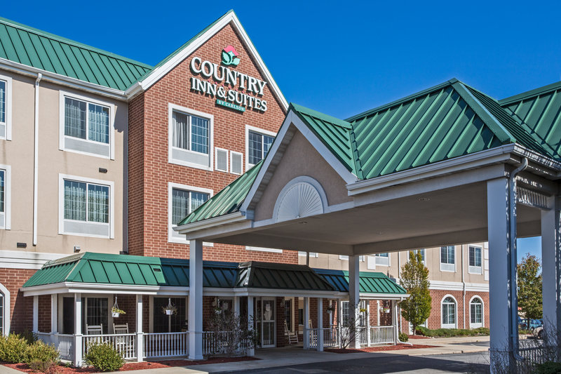 Country Inn & Suites by Radisson Merrillville IN