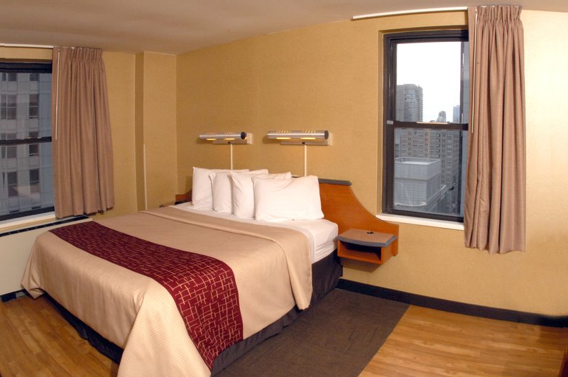 The St. Clair Hotel ? Magnificent Mile