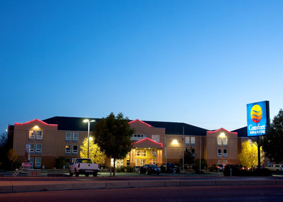 Comfort Inn & Suites