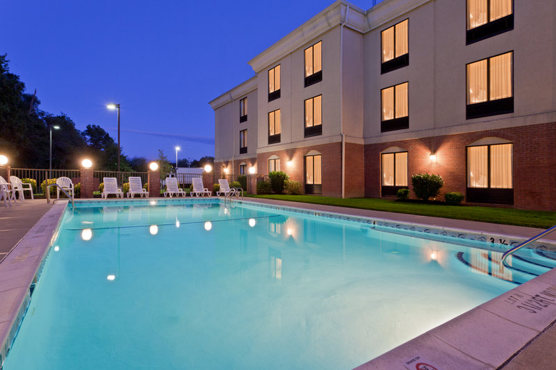 Holiday Inn Express Hotel & Suites Harrington Dover area DE