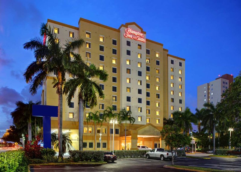Hampton Inn & Suites Miami Airport South / Blue Lagoon
