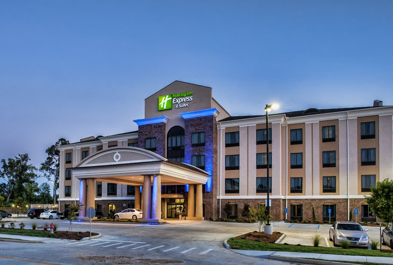 Holiday Inn Express Hotel & Suites Natchez South