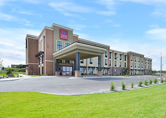 Comfort Suites Airport University