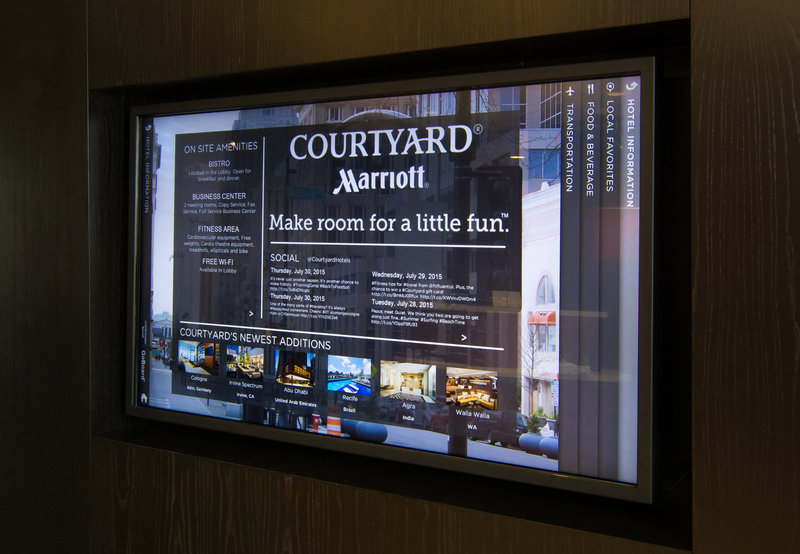 Courtyard by Marriott Riverside UCR / Moreno Valley Area