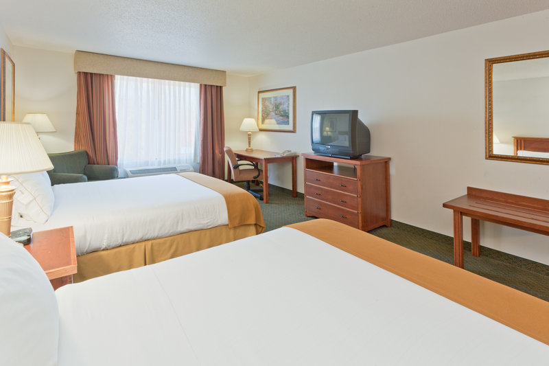 Holiday Inn Express Hotel & Suites Lancaster Lititz