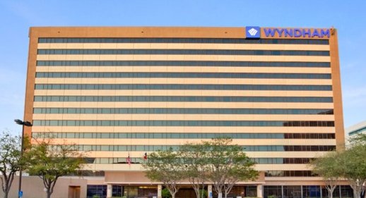 Wyndham Houston Medical Center Hotel & Suites
